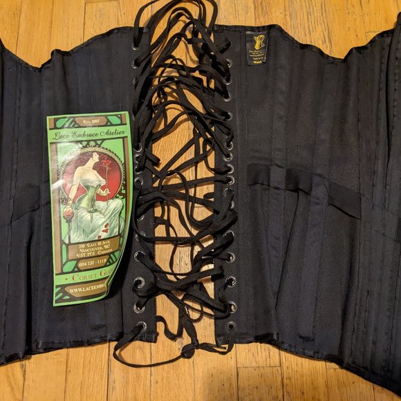 Mint Condition High-Quality Black Corset - Picture 7 of 11